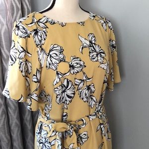 H&M Yellow Tie Waist Dress- Size 6